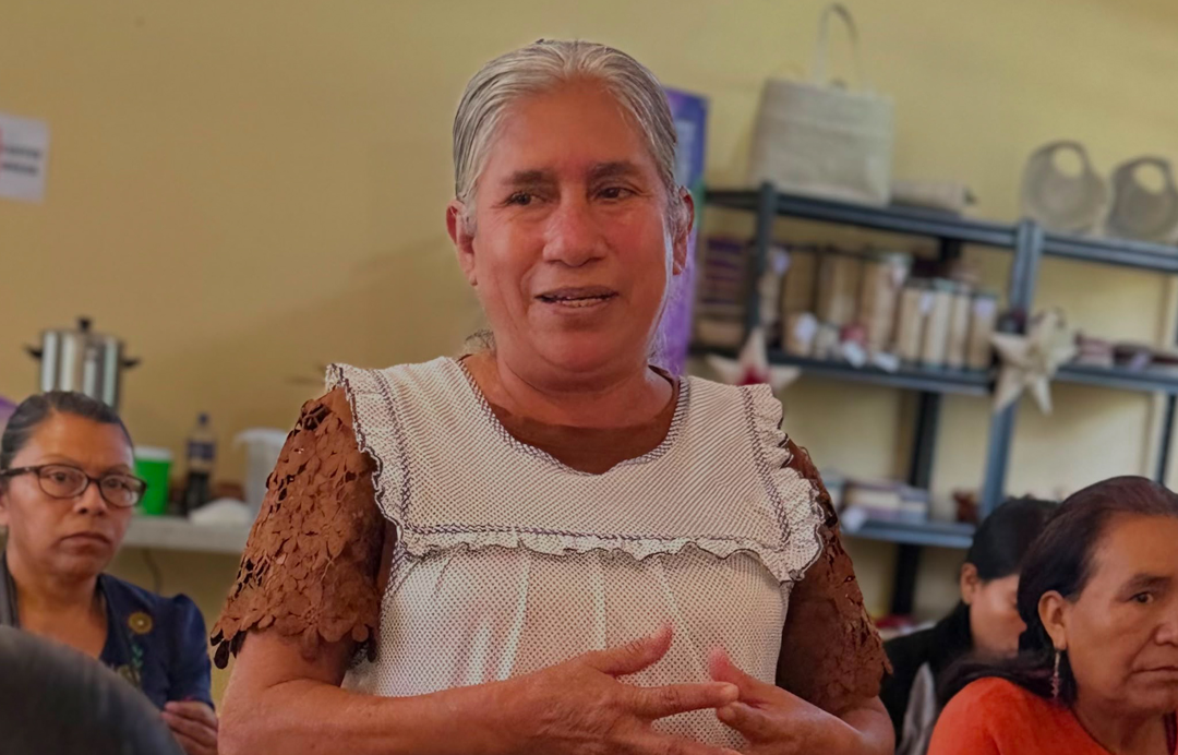 iala-mujeres_04